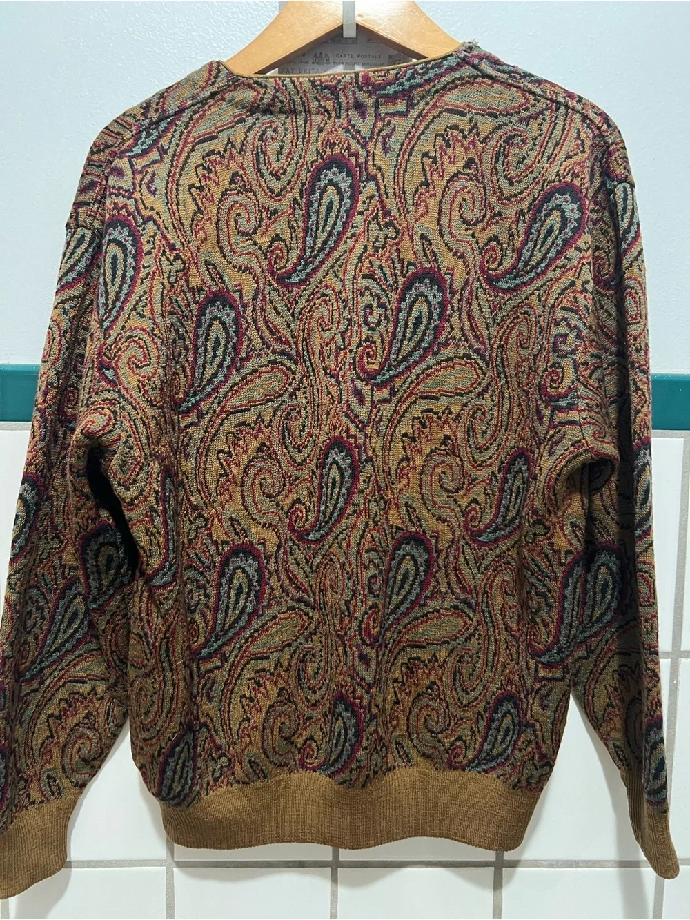 Vintage Gucci Brown Paisley V‑Neck Cardigan with Multicolor Accents